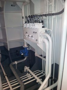 Manifold and piping of hydraulic system on board of a CSD